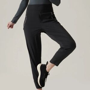 Athleta Trekkie North High Rise Jogger Pants Black